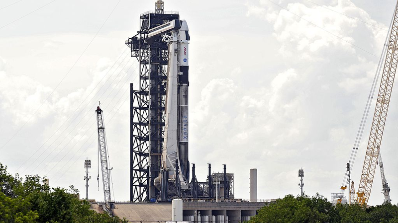 Lancement Crew-11 de SpaceX retardé par des nuages épais Lancement Crew-11 de SpaceX retardé par des nuages épais