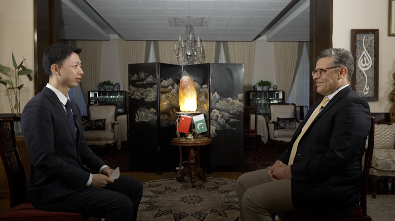 Le Pakistan définit les objectifs clés au sommet de Tianjin de l’OSC Le Pakistan définit les objectifs clés au sommet de Tianjin de l'OSC video poster