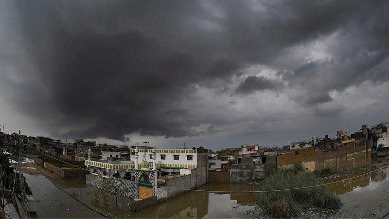 Inondations à Karachi : 11 morts, 10 blessés dans des pluies record Inondations à Karachi : 11 morts, 10 blessés dans des pluies record