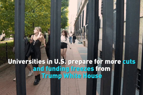 Les universités américaines se préparent aux coupes budgétaires de Trump Les universités américaines se préparent aux coupes budgétaires de Trump video poster