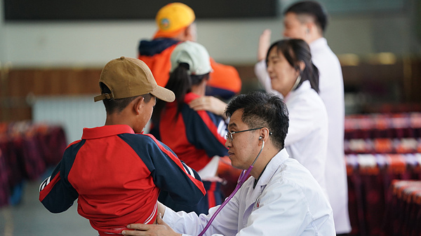 Six décennies de changement : comment le Xizang a transformé les soins de santé Six décennies de changement : comment le Xizang a transformé les soins de santé