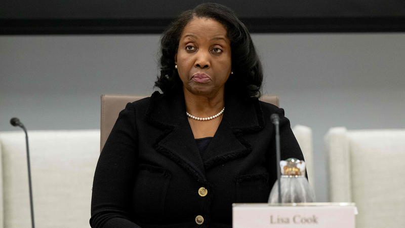 Trump licencie la gouverneure de la Fed Lisa Cook, les actions baissent face à l’affrontement politique Trump licencie la gouverneure de la Fed Lisa Cook, les actions baissent face à l'affrontement politique