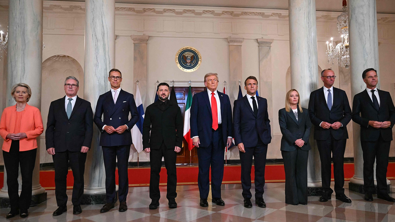 Trump, Zelenskyy et les dirigeants de l’UE se rencontrent à la Maison Blanche sur la sécurité de l’Ukraine Trump, Zelenskyy et les dirigeants de l'UE se rencontrent à la Maison Blanche sur la sécurité de l'Ukraine