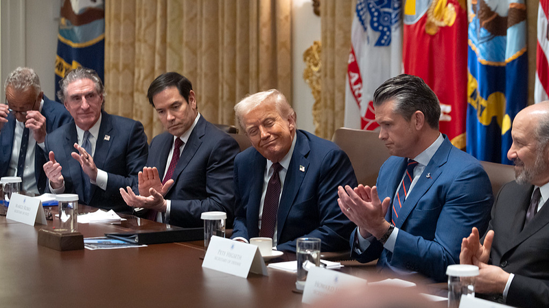 Les États-Unis changent de position, alimentent l’incertitude pour les étudiants chinois Les États-Unis changent de position, alimentent l'incertitude pour les étudiants chinois