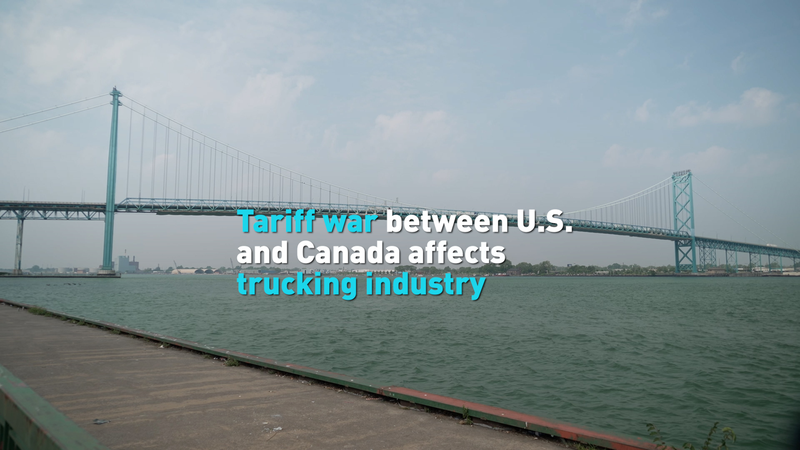 Le conflit tarifaire entre les États-Unis et le Canada met l’industrie du transport routier dans une impasse Le conflit tarifaire entre les États-Unis et le Canada met l'industrie du transport routier dans une impasse video poster