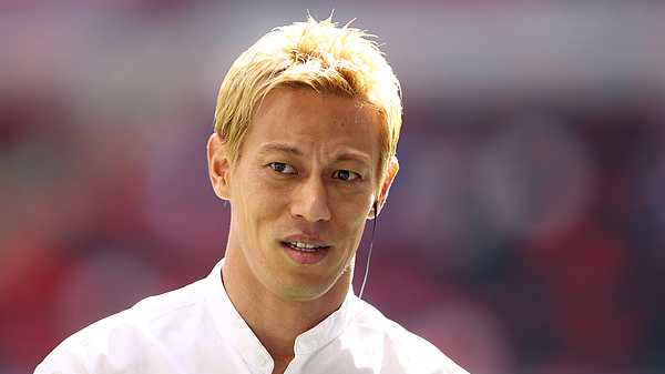 Keisuke Honda s’excuse d’avoir remis en question le massacre de Nankin Keisuke_Honda_s_excuse_d_avoir_remis_en_question_le_massacre_de_Nankin
