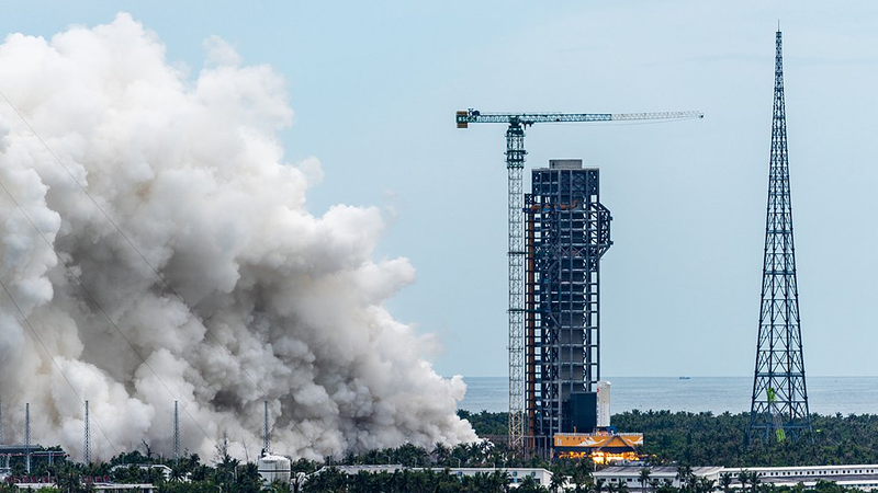 Longue Marche-10 du continent chinois réussit un test statique en route vers la lune Longue Marche-10 du continent chinois réussit un test statique en route vers la lune