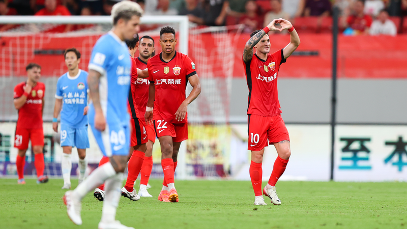 Le port de Shanghai atteint le sommet de la CSL avec un triomphe 4-1 ; Yunnan Yukun devance Wuhan Le_port_de_Shanghai_atteint_le_sommet_de_la_CSL_avec_un_triomphe_4_1___Yunnan_Yukun_devance_Wuhan