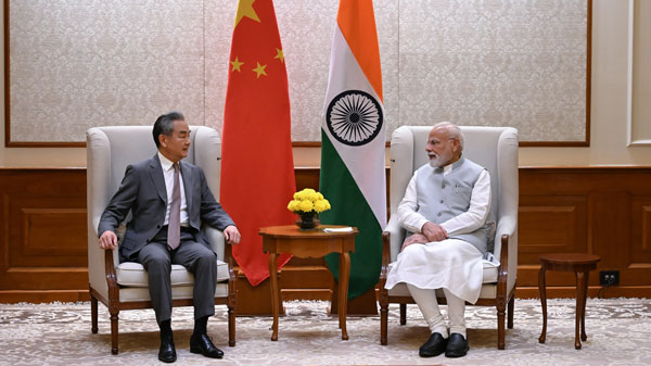 Modi et Wang Yi renforcent les liens Inde-Chine à New Delhi Modi et Wang Yi renforcent les liens Inde-Chine à New Delhi