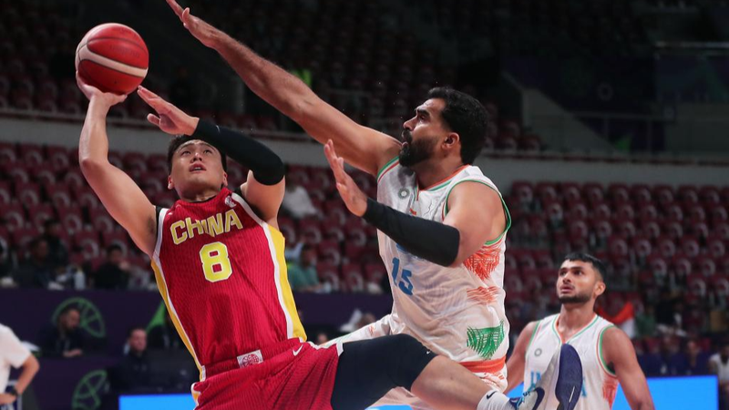 Le continent chinois domine l’Inde 100-69 à la Coupe d’Asie FIBA Le continent chinois domine l'Inde 100-69 à la Coupe d'Asie FIBA
