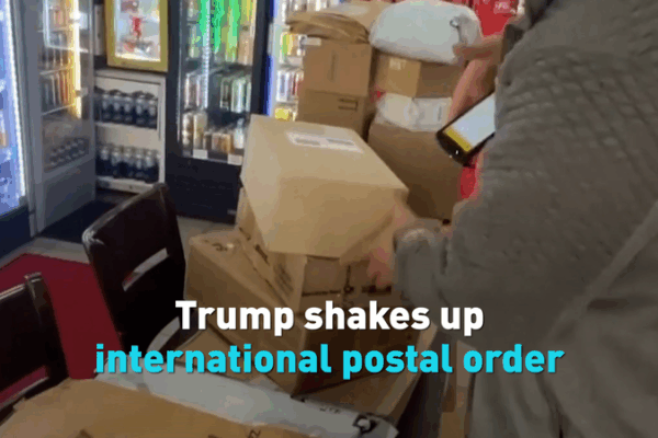 Trump bouleverse l’ordre postal international Trump_bouleverse_l_ordre_postal_international video poster