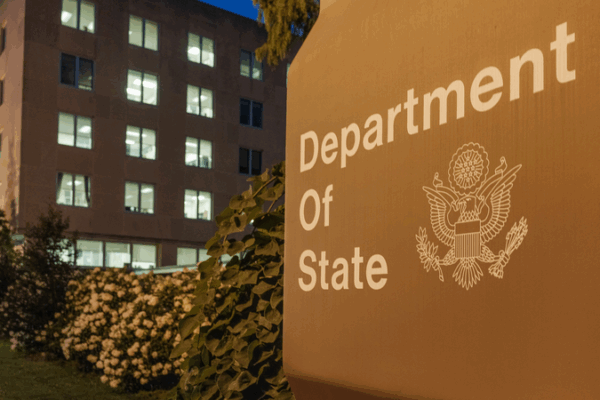 Les États-Unis révoquent plus de 6 000 visas étudiants dans une répression renforcée Les États-Unis révoquent plus de 6 000 visas étudiants dans une répression renforcée