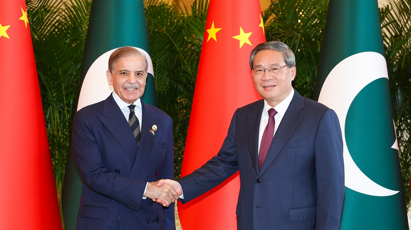 Le Premier ministre chinois et le Premier ministre pakistanais réorganisent le CPEC et approfondissent les liens à l’OCS Le Premier ministre chinois et le Premier ministre pakistanais réorganisent le CPEC et approfondissent les liens à l'OCS