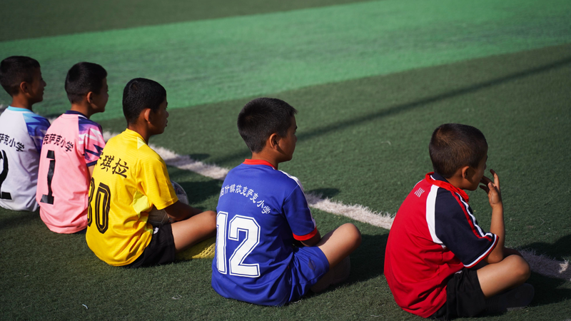 Le Préfecture de Kizilsu au Xinjiang : Un Siècle de Football et de Figues Sucrées Le Préfecture de Kizilsu au Xinjiang : Un Siècle de Football et de Figues Sucrées