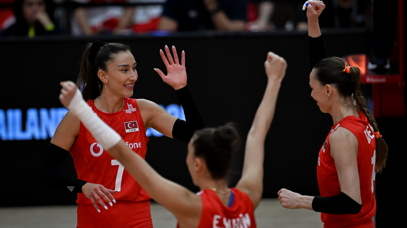 Türkiye entre dans sa toute première demi-finale du Championnat du monde Türkiye entre dans sa toute première demi-finale du Championnat du monde