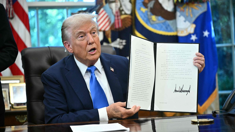 Augmentation des frais de visa H-1B aux États-Unis déclenche un retour d’urgence Augmentation des frais de visa H-1B aux États-Unis déclenche un retour d'urgence