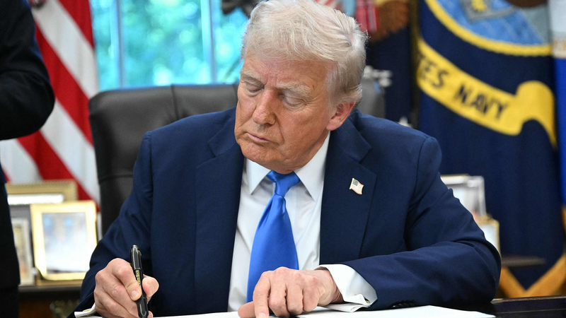 Frais de visa H-1B de 100 000 $ US suscitent des inquiétudes mondiales Frais de visa H-1B de 100 000 $ US suscitent des inquiétudes mondiales