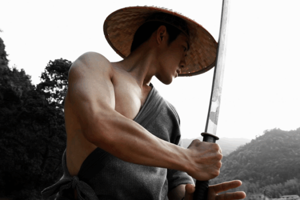 Shaolin en Mouvement : Comment Shi Yanpei Revitalise le Kung Fu pour une Nouvelle Génération Shaolin en Mouvement : Comment Shi Yanpei Revitalise le Kung Fu pour une Nouvelle Génération video poster