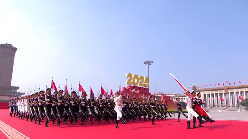 Salut de 80 coups de canon à Pékin marque le 80e anniversaire de la victoire Salut de 80 coups de canon à Pékin marque le 80e anniversaire de la victoire video poster