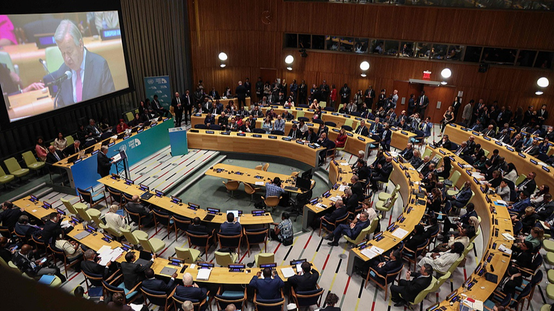 Le premier sommet de l’ONU sur une économie mondiale durable s’ouvre à New York Le premier sommet de l'ONU sur une économie mondiale durable s'ouvre à New York