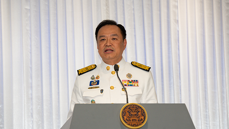 Le roi de Thaïlande approuve Anutin Charnvirakul comme Premier ministre Le roi de Thaïlande approuve Anutin Charnvirakul comme Premier ministre