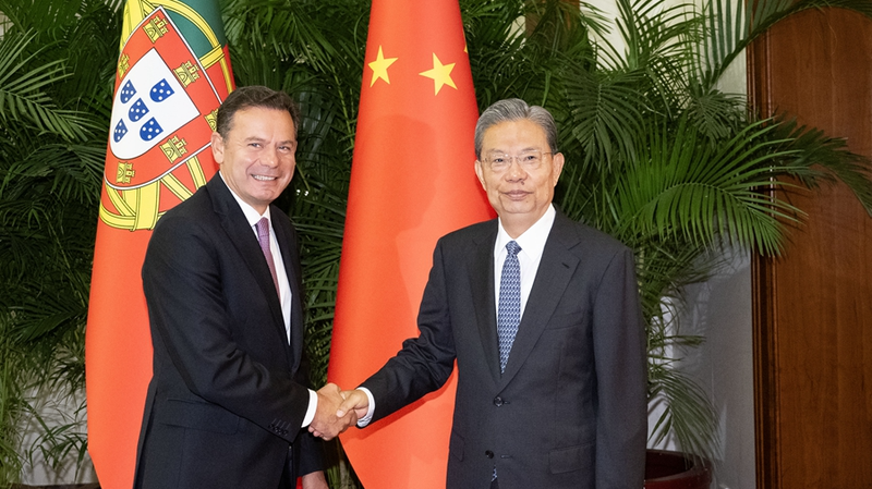 Zhao Leji rencontre le Premier ministre portugais à Pékin Zhao Leji rencontre le Premier ministre portugais à Pékin