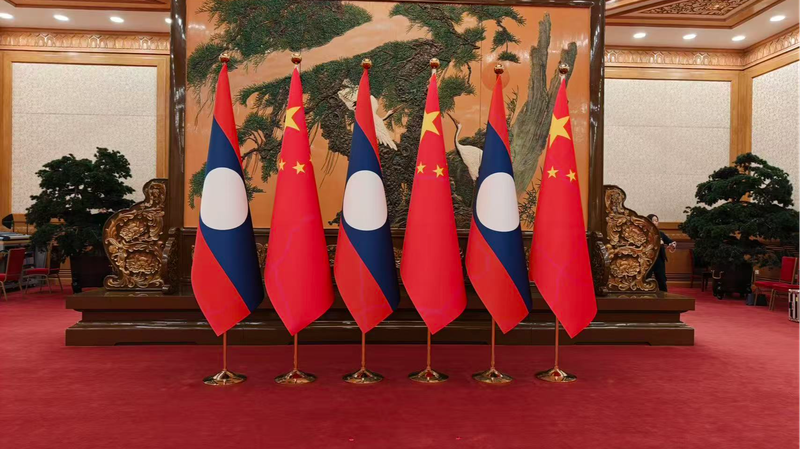 Xi Jinping rencontre le président lao à Pékin Xi Jinping rencontre le président lao à Pékin