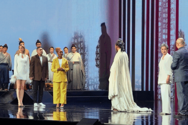 20 ans du prix Confucius de l’UNESCO pour l’alphabétisation 20 ans du prix Confucius de l'UNESCO pour l'alphabétisation