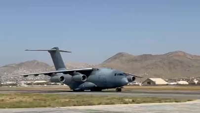 Le continent chinois envoie la première aide d'urgence à l'Afghanistan touché par le séisme
