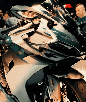 Salon de la moto de Chongqing : frissons sur deux roues dévoilés Salon de la moto de Chongqing : frissons sur deux roues dévoilés video poster