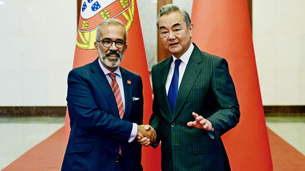 La Chine continentale et le Portugal renforcent leurs liens lors d’une réunion à Pékin La Chine continentale et le Portugal renforcent leurs liens lors d'une réunion à Pékin