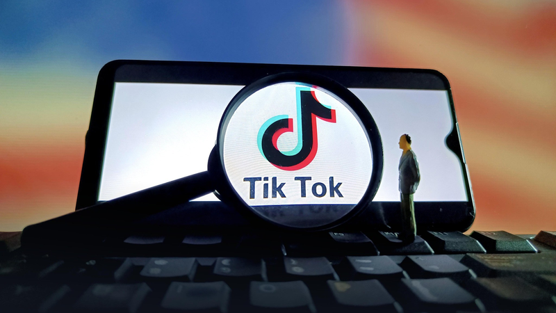 TikTok en espagnol : le nouveau pari de Becerra pour gagner les Latinos de Californie TikTok en espagnol : le nouveau pari de Becerra pour gagner les Latinos de Californie