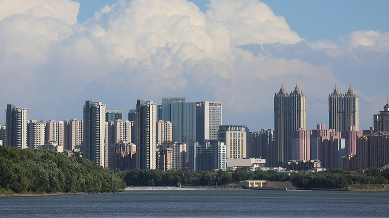Paysage époustouflant de la rivière Hunhe : l'oasis verte de Shenyang video poster