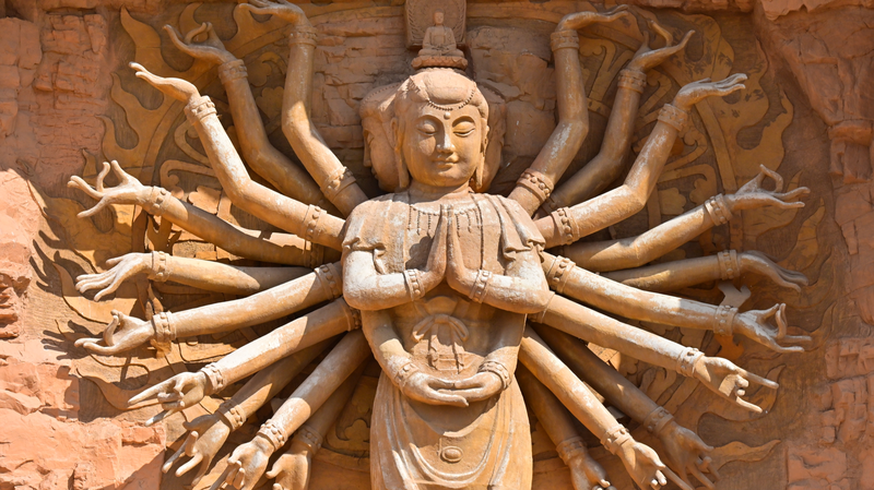 La ville patrimoniale de la Route de la Soie à Dunhuang : Un terrain de jeu culturel surréaliste