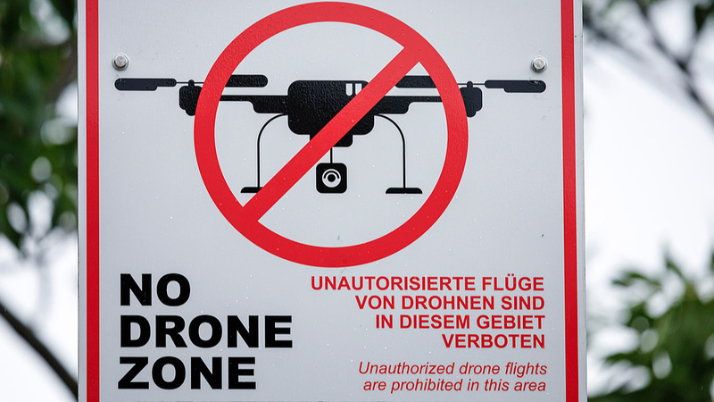 La Russie critique l’« hystérie » de l’UE au sujet des drones mystérieux La Russie critique l'« hystérie » de l'UE au sujet des drones mystérieux