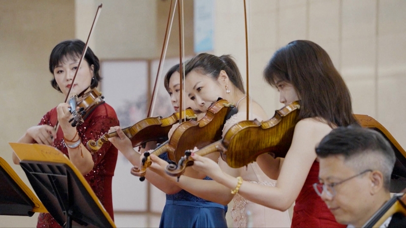 SCO 2025 : La symphonie de Tianjin relie les cultures par la musique SCO_2025___La_symphonie_de_Tianjin_relie_les_cultures_par_la_musique video poster