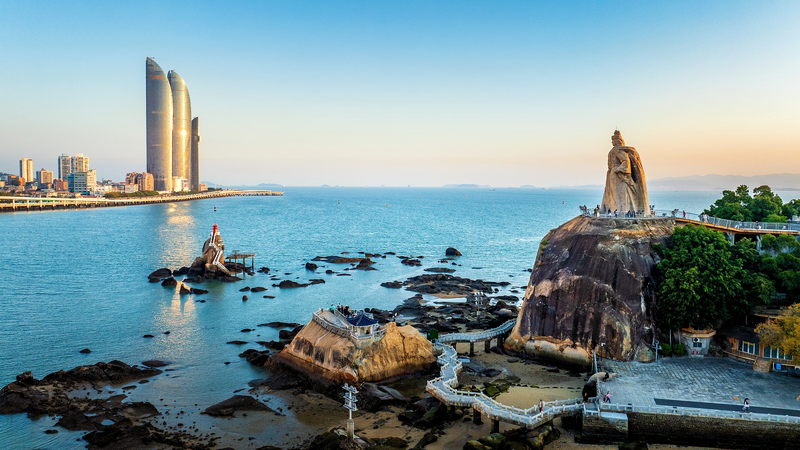 Île Gulangyu : Découvrez l’« Île du Piano » au large de Xiamen Île Gulangyu : Découvrez l'« Île du Piano » au large de Xiamen video poster