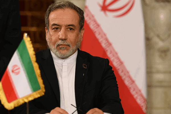 L’Iran et l’E3 se préparent pour des discussions nucléaires à New York L'Iran et l'E3 se préparent pour des discussions nucléaires à New York