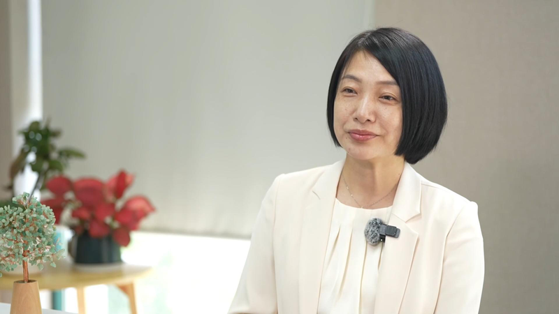 La finance durable favorise le développement des femmes sur le continent chinois La finance durable favorise le développement des femmes sur le continent chinois video poster