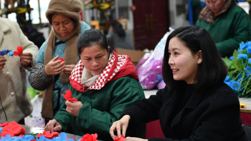 D'un Revers à une Floraison : La Qiqi Tech de Yang Shuting Soutient 400 Vies