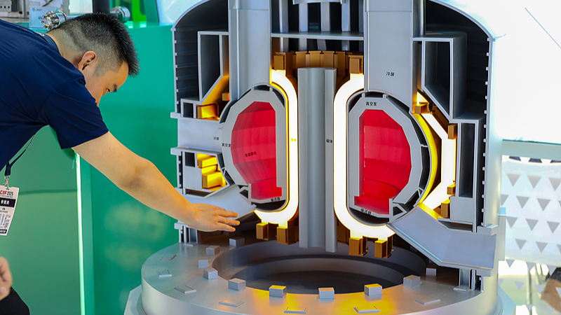 Le meilleur dispositif de fusion du continent chinois vise la première ampoule d'ici 2030