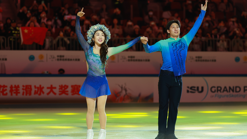 Sui Wenjing & Han Cong décrochent le bronze à la Coupe ISU Grand Prix de Chine