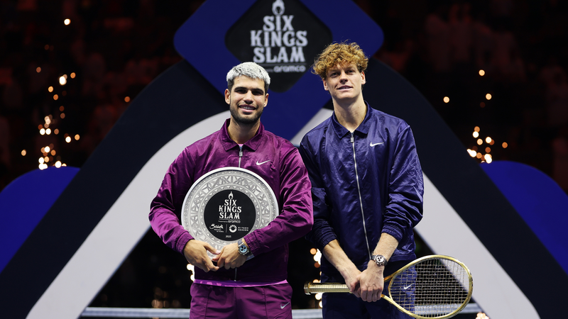 Sinner triomphe à nouveau pour remporter le Slam des Six Rois à 6 millions de dollars Sinner triomphe à nouveau pour remporter le Slam des Six Rois à 6 millions de dollars