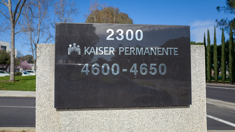 Les travailleurs de la santé organisent une grève massive de 5 jours sur la côte ouest