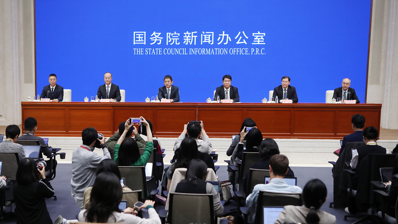 Les exportations vertes de la Chine en plein essor en 2025 : Éolien, solaire et véhicules électriques en hausse