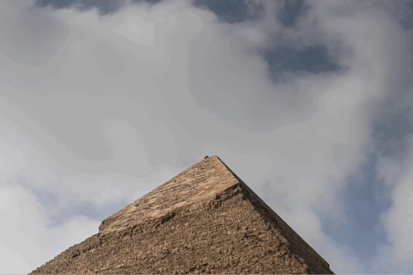 L’envoyé de la Chine rejoint l’ouverture du Grand Musée Egyptien L'envoyé de la Chine rejoint l'ouverture du Grand Musée Egyptien