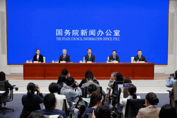 La Chine élargit le filet de sécurité sociale pour soutenir des millions La Chine élargit le filet de sécurité sociale pour soutenir des millions