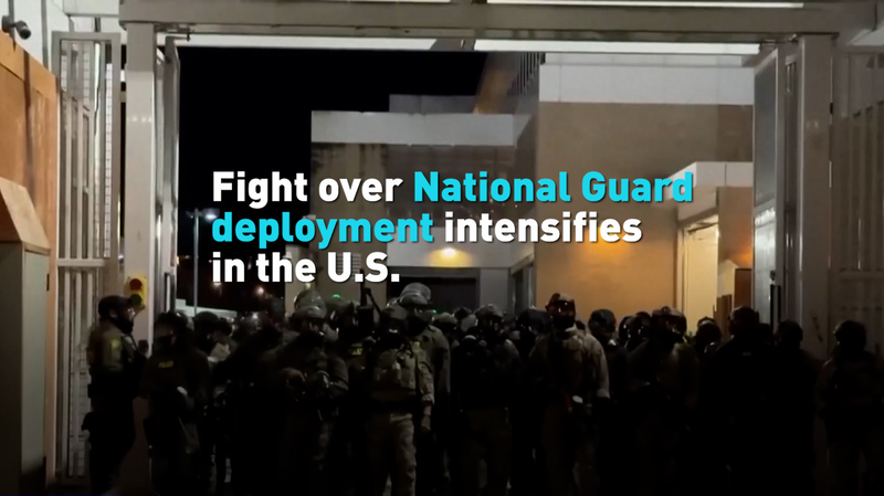 L’affrontement judiciaire de Trump sur le déploiement de la Garde nationale L'affrontement judiciaire de Trump sur le déploiement de la Garde nationale video poster