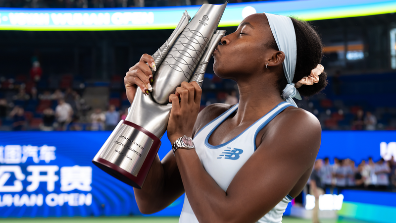Coco_Gauff_remporte_le_titre_du_Wuhan_Open_en_deux_sets