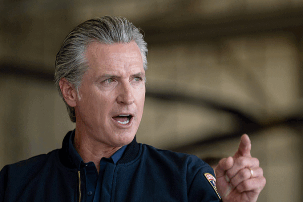 La Californie va poursuivre Trump pour le déploiement de la Garde nationale à Portland La Californie va poursuivre Trump pour le déploiement de la Garde nationale à Portland